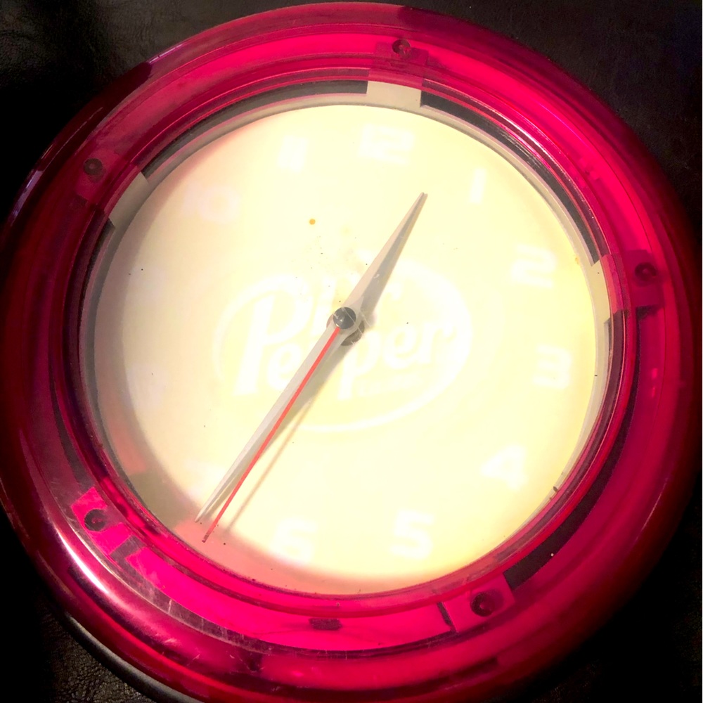 11”Dr Pepper Vintage Logo Sign Ink White Neon Clock Mancave